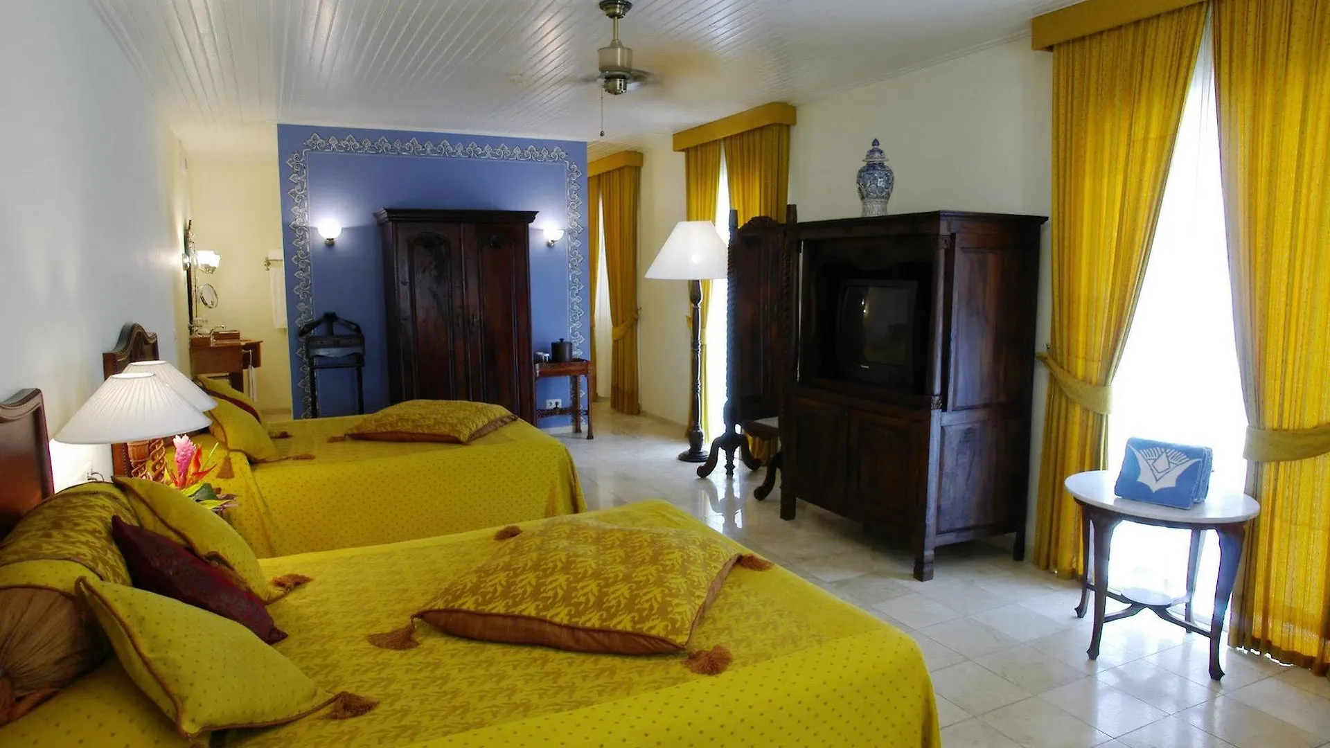 Kura Hulanda Village & Spa Willemstad 3*,